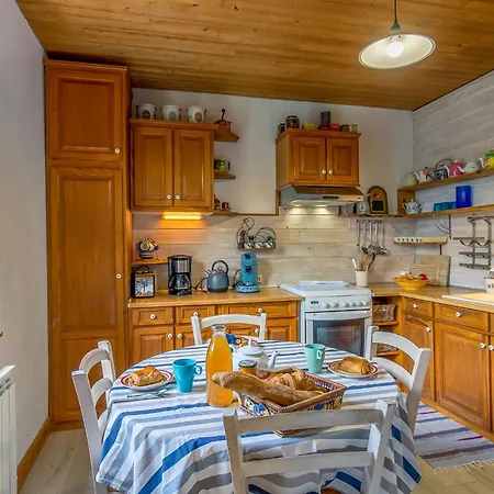 Vakantiehuis Bleue - Loq206 By Interhome *